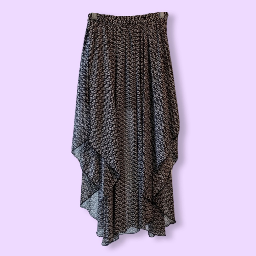 Charlotte Russe Sheer Overlay Skirt 🖤